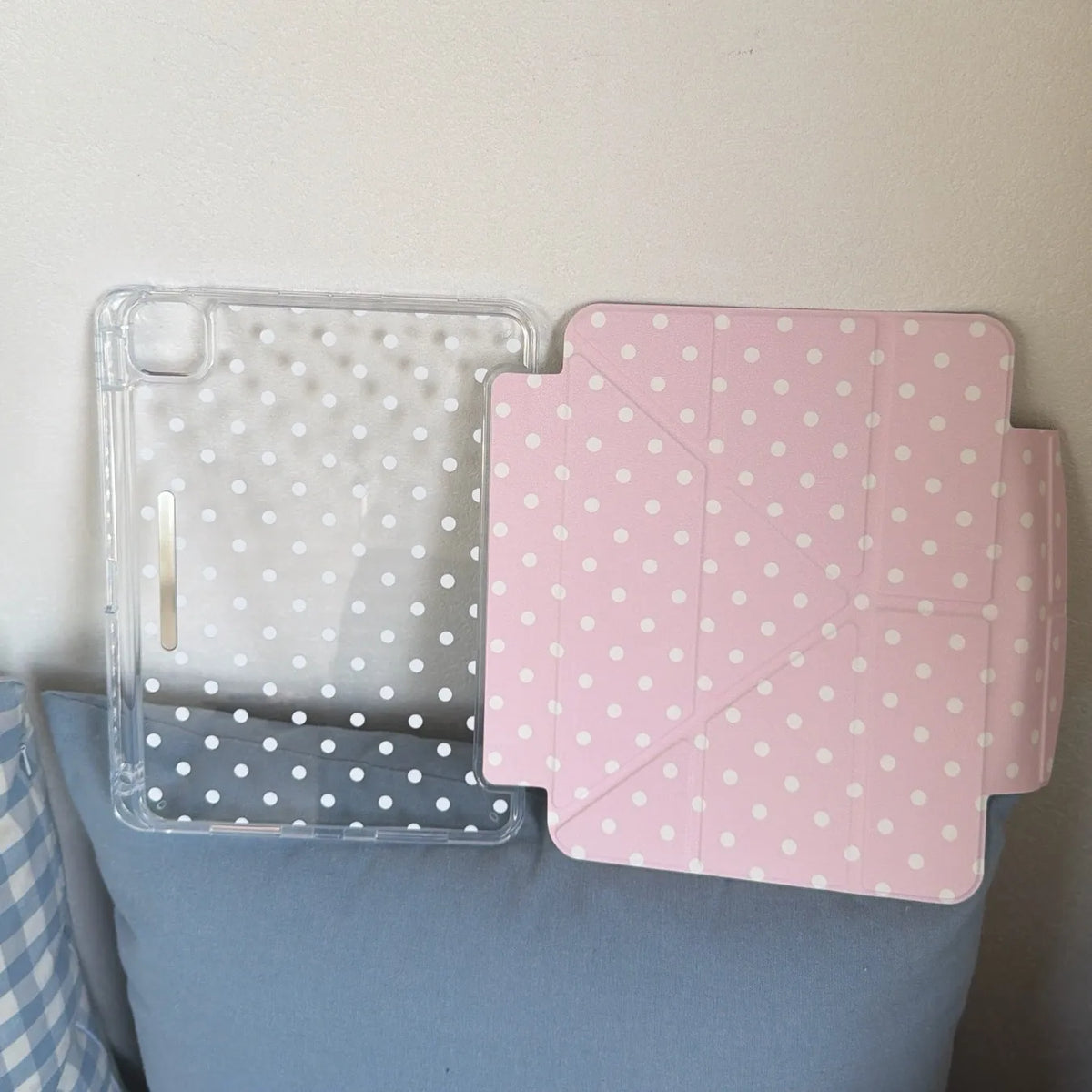 Quiet Dot — Blush — iPad Case
