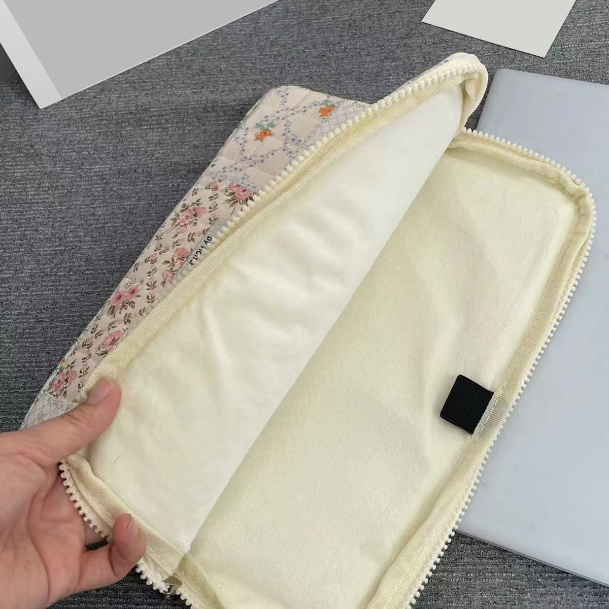 Commuter — Afterglow — MacBook Sleeve