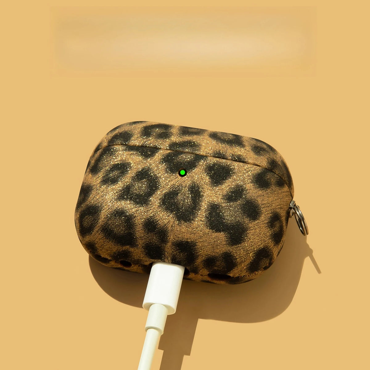 Wild Muse — Snow — AirPods Case
