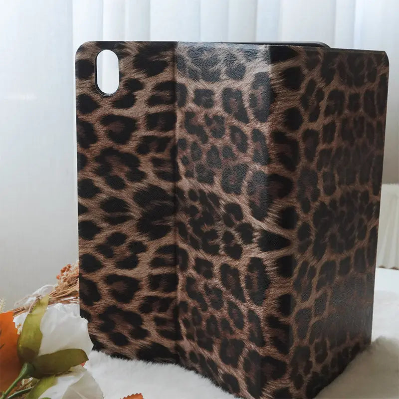 Cool Leopard — Afterglow — iPad Case