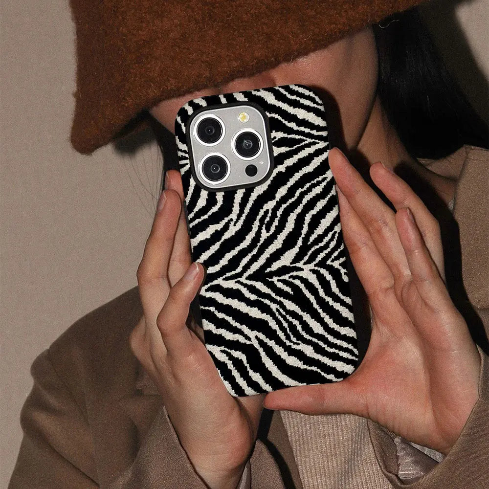 Loose Line — Club — iPhone Case